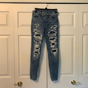 American Eagle size 2 ripped jeans